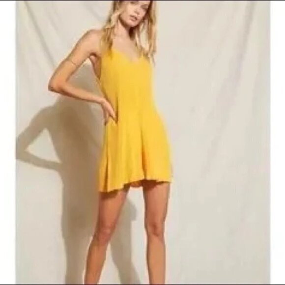 Free People FP Beach Nola Sweater Romper Yellow Cover Up Size XS NEW Lightweight - Picture 3 of 8